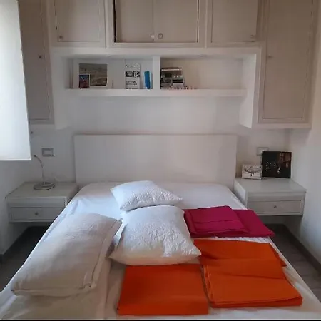 Piccola Casetta Accogliente Apartment Rome